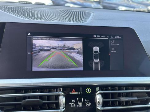 Used 2023 BMW 430i Convertible w/ M Sport Package image 25