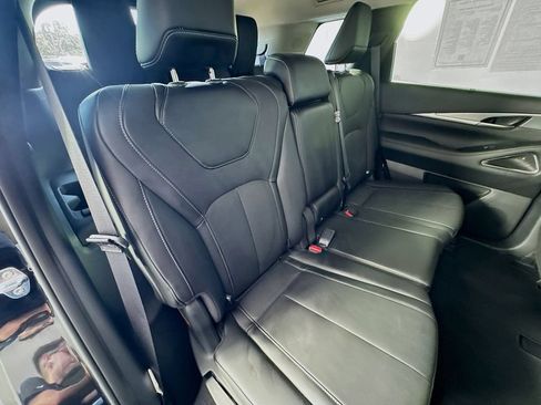 Certified 2026 INFINITI QX60 Luxe w/ Cargo Package FWD image 30