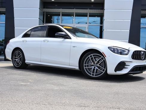 Used 2022 Mercedes-Benz E 53 AMG 4MATIC Sedan image 3