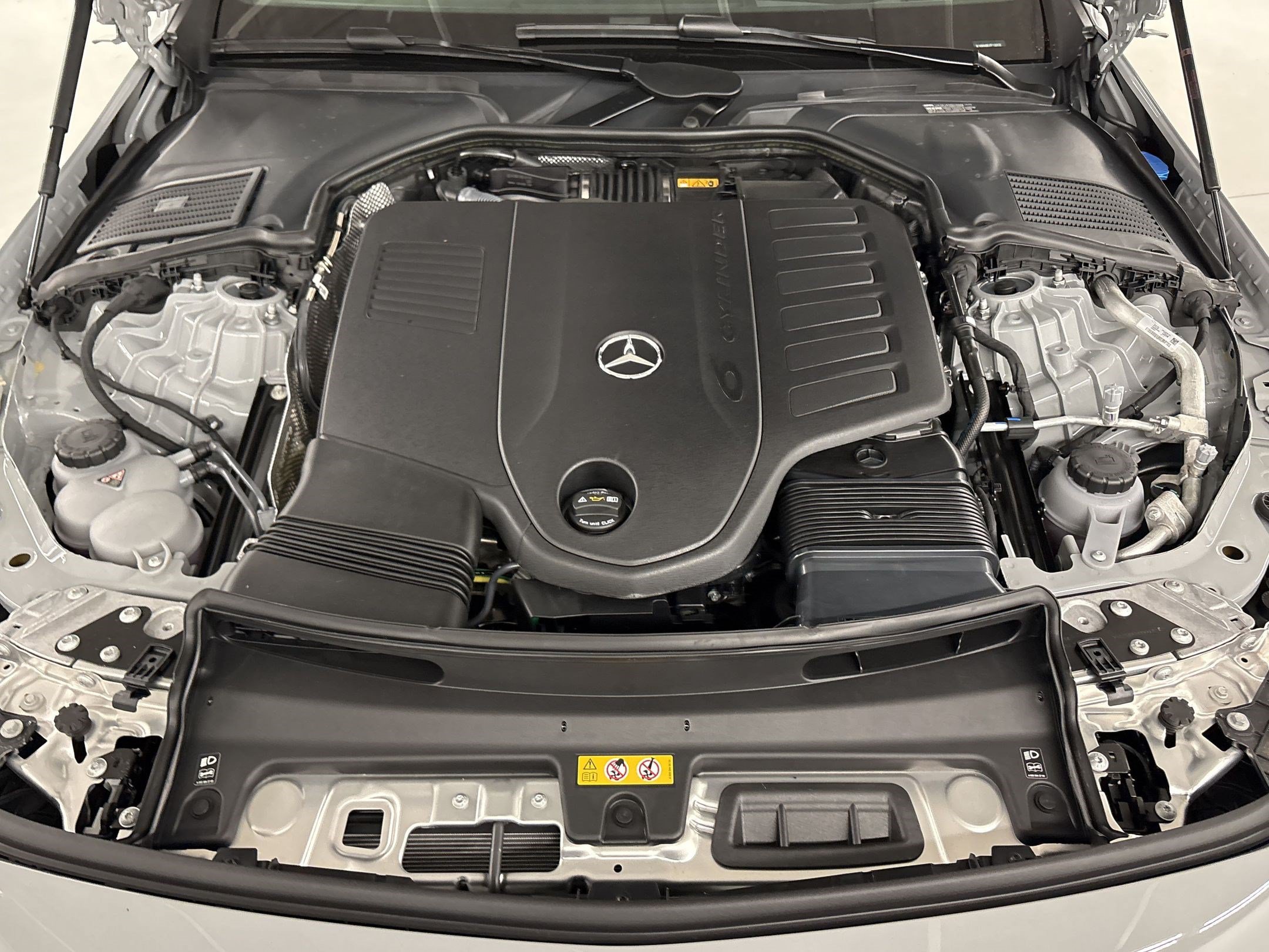 New 2026 Mercedes-Benz CLE 450 4MATIC Coupe image 32