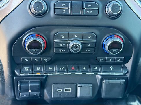 Used 2020 Chevrolet Silverado 2500 High Country w/ Z71 Off-Road Package image 32