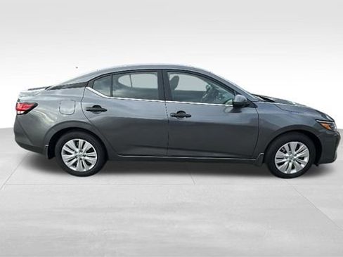New 2025 Nissan Sentra S image 9