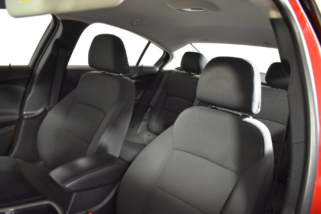 Used 2018 Chevrolet Cruze LS FWD image 7