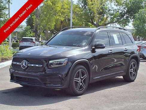 Used 2024 Mercedes-Benz GLB 250 image 3