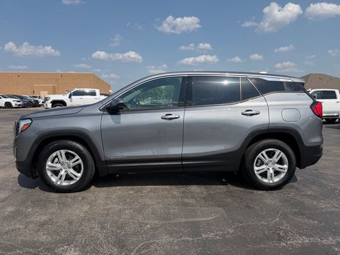 Used 2020 GMC Terrain SLE FWD image 12
