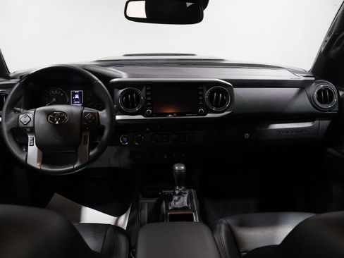 Used 2023 Toyota Tacoma TRD Sport image 18