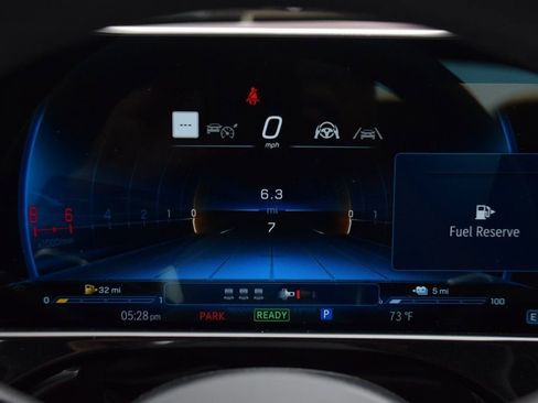 New 2026 Mercedes-Benz E 53 AMG e 4MATIC Sedan image 24