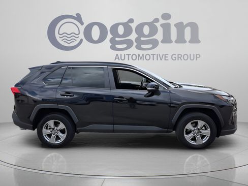 Used 2024 Toyota RAV4 XLE FWD image 6