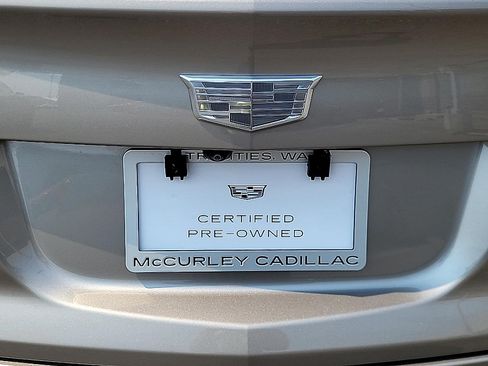 Certified 2025 Cadillac XT4 Premium Luxury w/ Technology Package AWD/4WD image 29