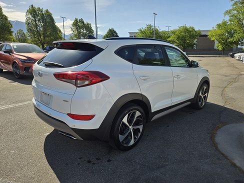 Used 2018 Hyundai Tucson Value AWD/4WD image 5