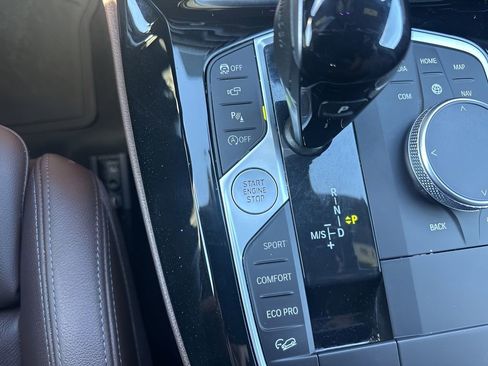 Used 2022 BMW X4 xDrive30i w/ M Sport Package 2 image 25