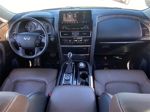 Used 2024 INFINITI QX80 Premium Select w/ Cargo Package image 16