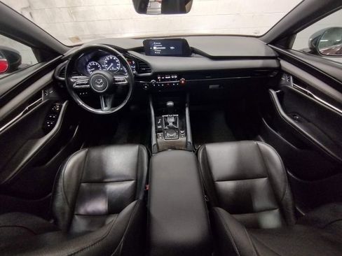 Used 2021 MAZDA MAZDA3 Hatchback w/Premium Plus Pkg image 43