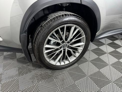 Used 2025 Lexus NX 350h AWD w/ Premium Package image 35