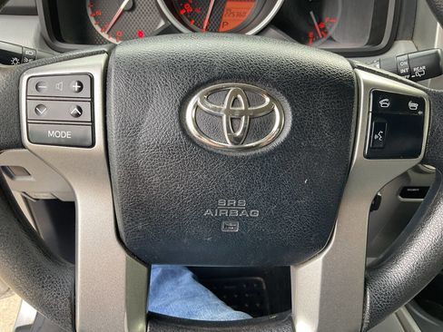 Used 2013 Toyota 4Runner SR5 image 17