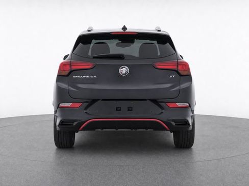 Used 2021 Buick Encore GX Essence w/ Advanced Technology Package FWD image 3