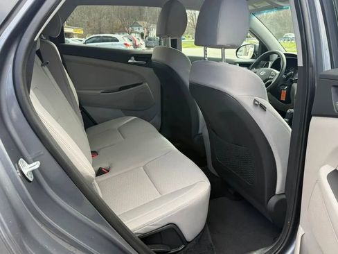 Used 2019 Hyundai Tucson SE AWD/4WD image 18