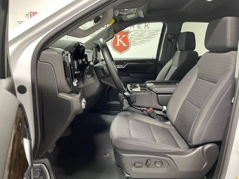 Used 2023 GMC Sierra 1500 Elevation AWD/4WD image 11