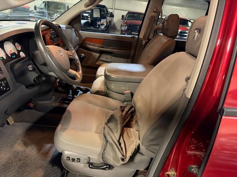 Used 2006 Dodge Ram 3500 Truck SLT image 10