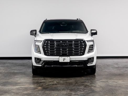Used 2026 GMC Yukon XL Denali Ultimate w/ LPO, Floor Liner Package AWD/4WD image 2