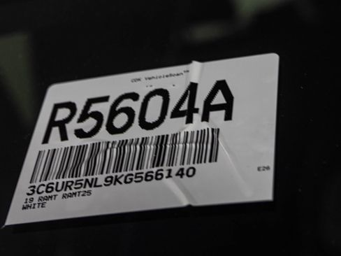 Used 2019 RAM 2500 Laramie AWD/4WD image 58