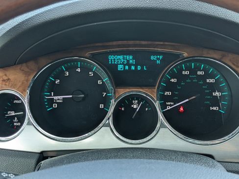 Used 2010 Buick Enclave CXL w/ Trailering Provision Package image 25