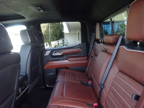 Certified 2024 GMC Sierra 1500 Denali Ultimate AWD/4WD image 24