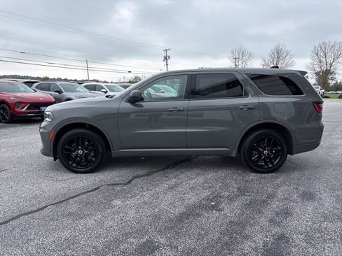 Used 2023 Dodge Durango GT image 4