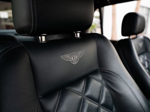 Used 2005 Bentley Arnage T RWD image 47
