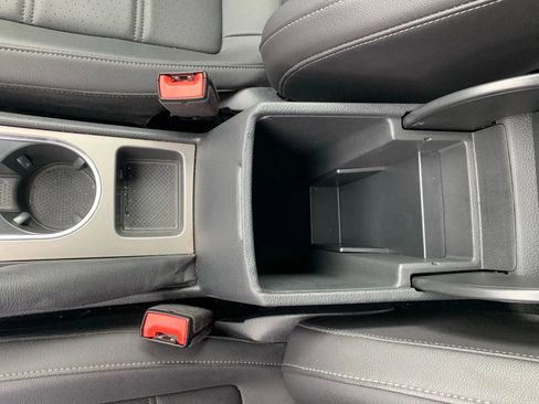 Used 2021 Volkswagen Passat 2.0T R-Line image 18