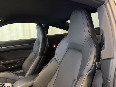 Used 2025 Porsche 911 Carrera image 23