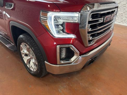 Used 2022 GMC Sierra 1500 SLT w/ SLT Premium Package image 9
