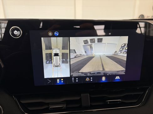 New 2026 Chevrolet Equinox RS w/ Convenience Package III image 24