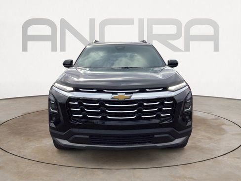 Used 2025 Chevrolet Equinox LT w/ Convenience Package II FWD image 8