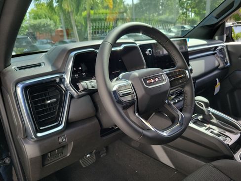 New 2026 GMC Canyon Elevation w/ Convenience Package RWD image 19