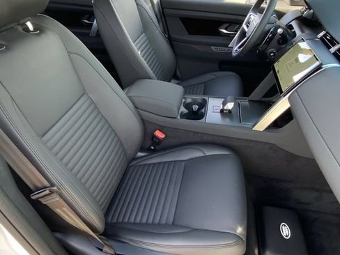 New 2025 Land Rover Discovery Sport S AWD/4WD image 11