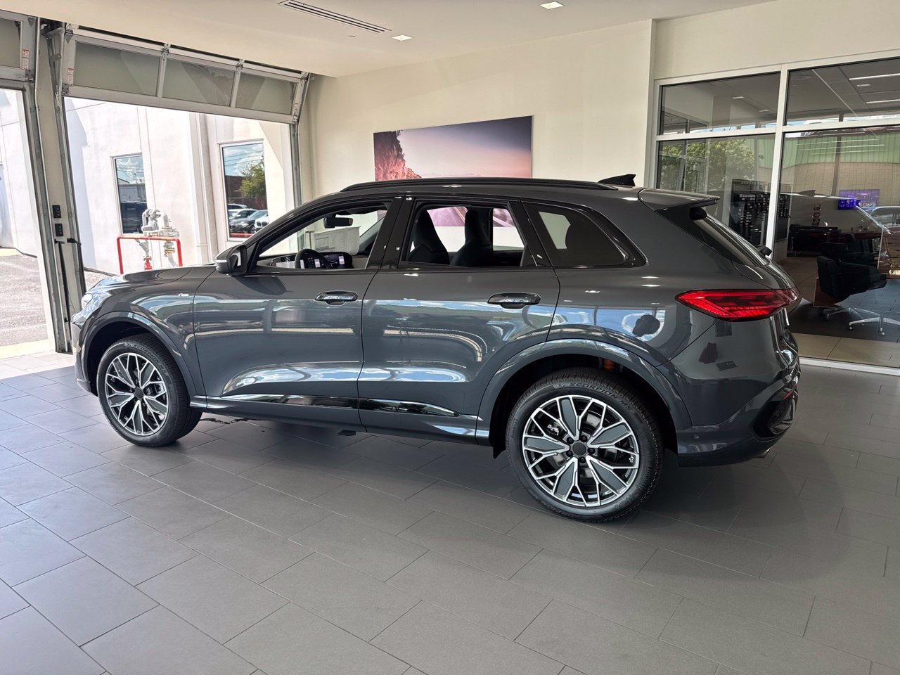 New 2026 Audi Q5 Premium Plus AWD/4WD image 5