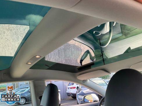 Used 2023 Tesla Model 3 Performance image 58