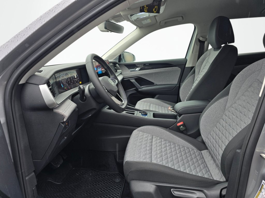 New 2026 Volkswagen Tiguan S AWD/4WD image 19