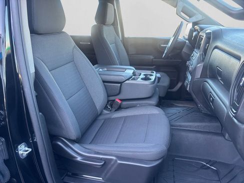 Used 2022 Chevrolet Silverado 1500 Custom image 15