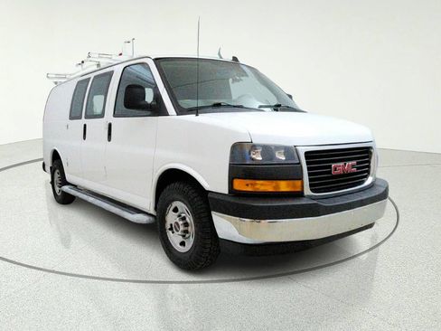 Used 2020 GMC Savana 2500 w/ Driver Convenience Package RWD image 8