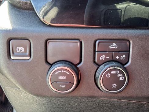 Used 2024 Chevrolet Silverado 1500 LT w/ Protection Package image 22