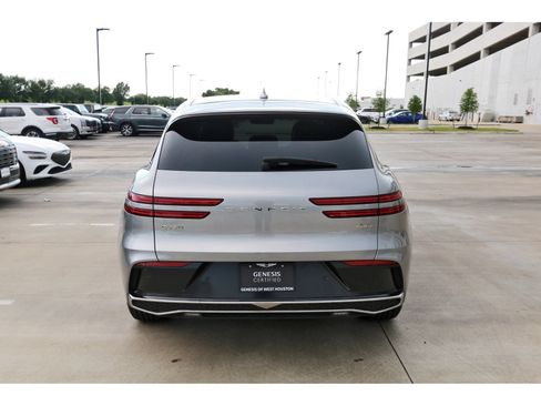 Used 2026 Genesis GV70 2.5T AWD/4WD image 7