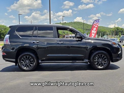Used 2023 Lexus GX 460 Premium AWD/4WD image 2