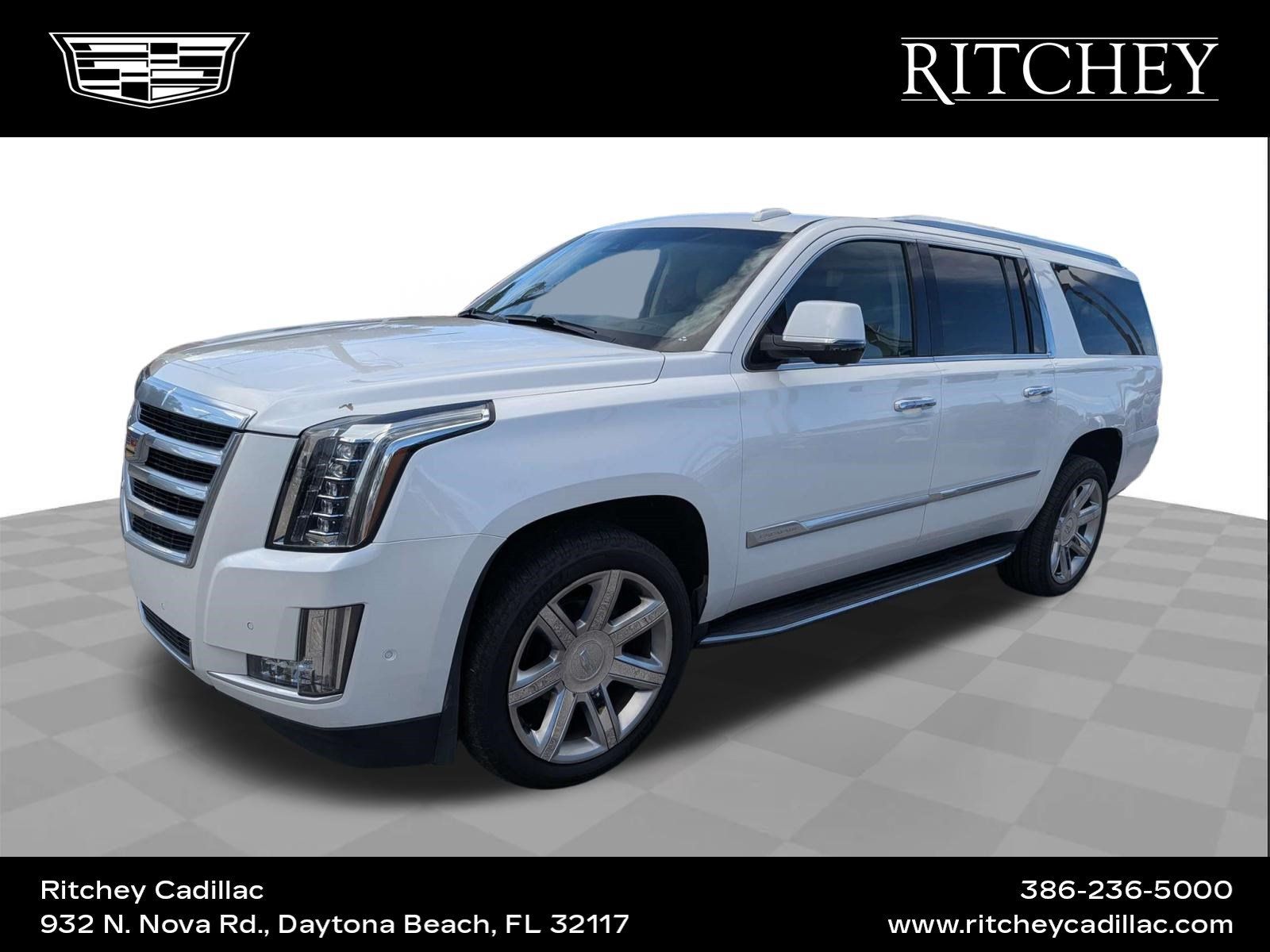 Used 2018 Cadillac Escalade ESV Luxury RWD image 1