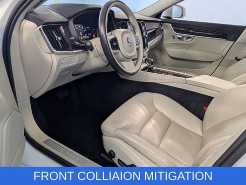 Used 2018 Volvo S90 T5 Momentum AWD/4WD image 6