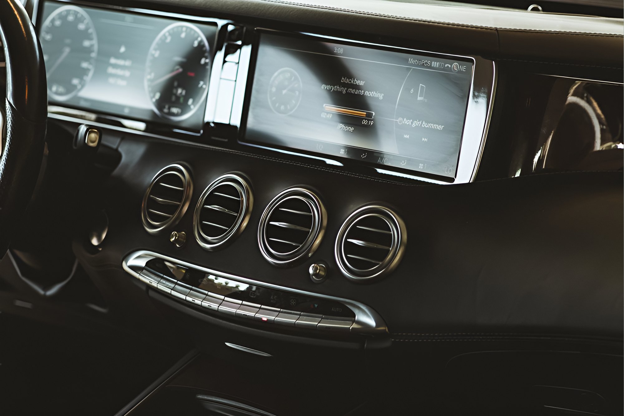 Used 2016 Mercedes-Benz S 550 4MATIC Coupe image 29