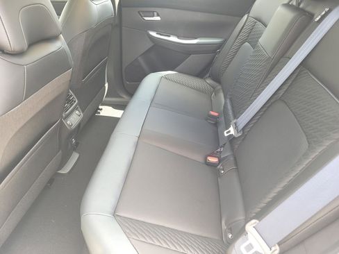 New 2026 Nissan Leaf Platinum+ w/ Cargo Package (Platinum+) FWD image 9