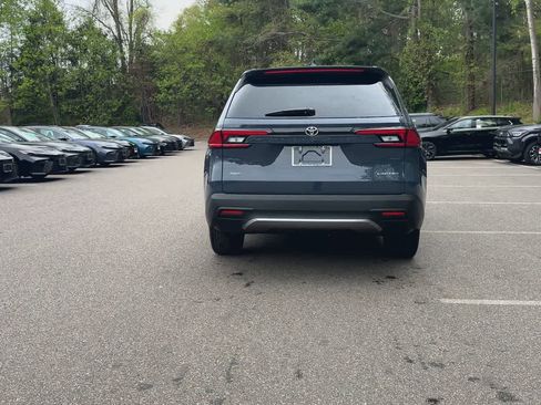 New 2026 Toyota Grand Highlander AWD image 7