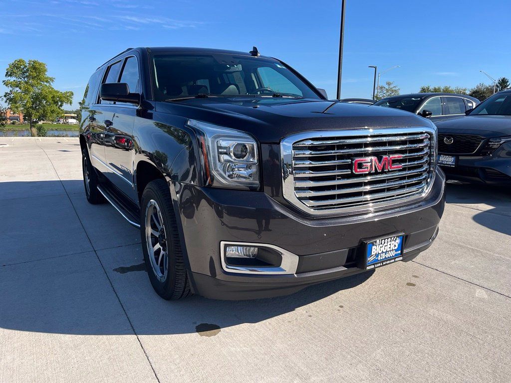 Used 2018 GMC Yukon XL SLT w/ Premium Edition AWD/4WD image 2